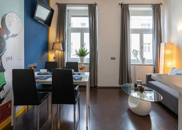 Station Apartment